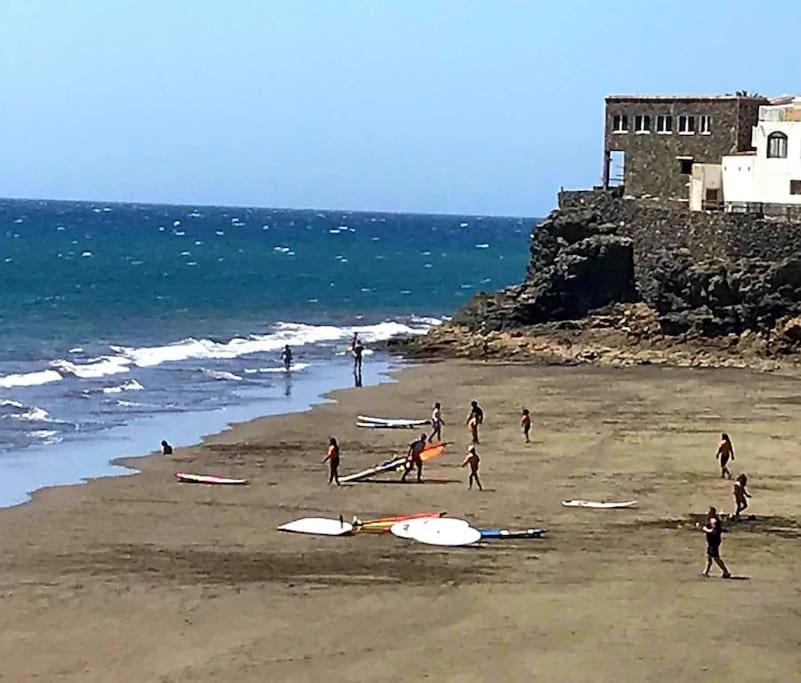 Newly Refurbished Beachfront Apartment. San Bartolomé 외부 사진